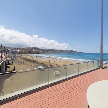 In Palmas Near Playa De Canteras
